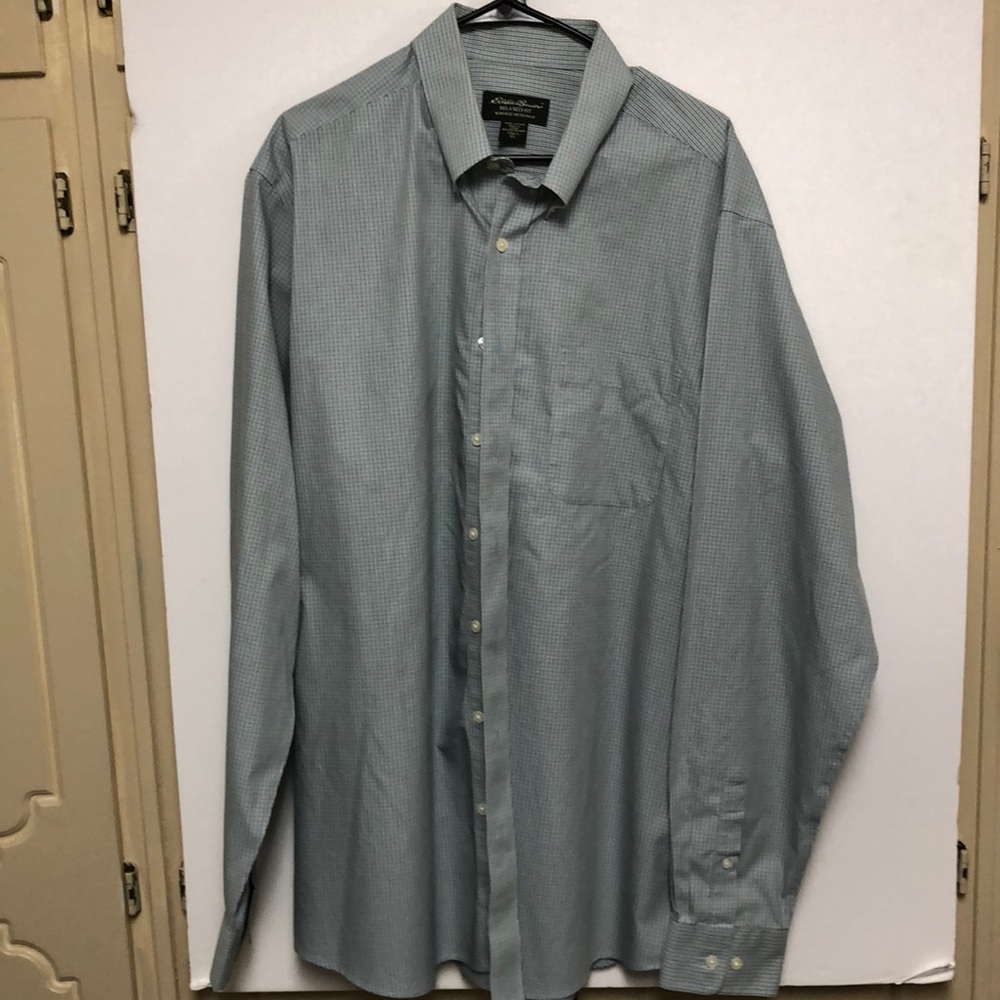 Men’s Eddie Bauer Shirt. 100% Cotton EUC.